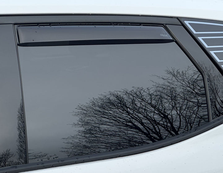 Ford All-Electric Capri®/All-Electric Explorer® ClimAir®* Deflettore finestrino laterale per finestrini porta posteriore