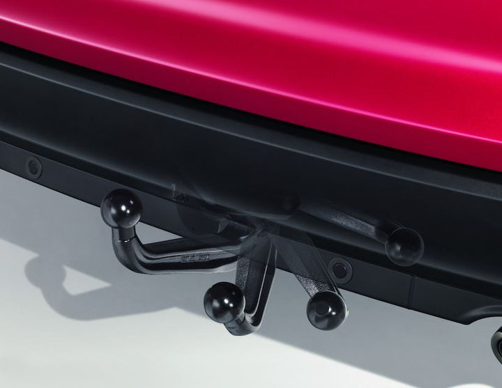 FOCUS GANCIO TRAINO RETRATTILE CON DISPOSITIVI DI FISSAGGIO STATION WAGON CON MOTORI 1.0 ECOBOOST., DAL 10/2014 AL 11/2015